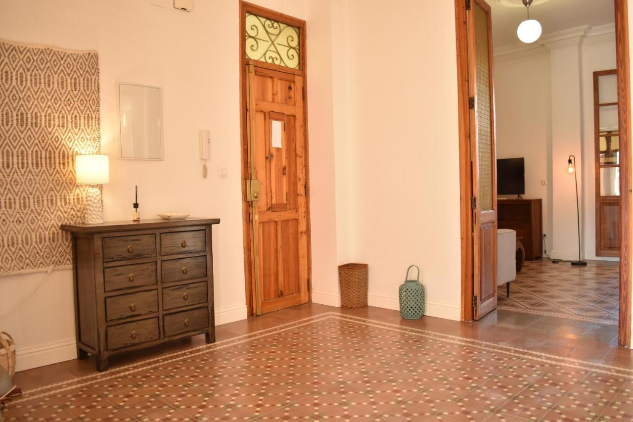 ולנסיה Gran Apartamento Cerca De Ruzafa מראה חיצוני תמונה